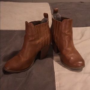 Francescas Ankle Boots